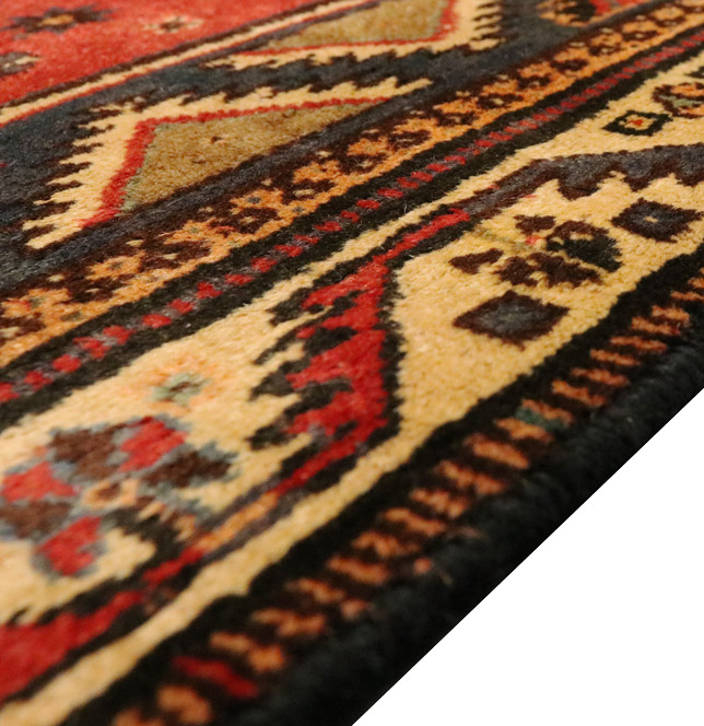 فرش دستبافت قشقایی صادراتی – سایز پردهای 251×162 سانتیمتر