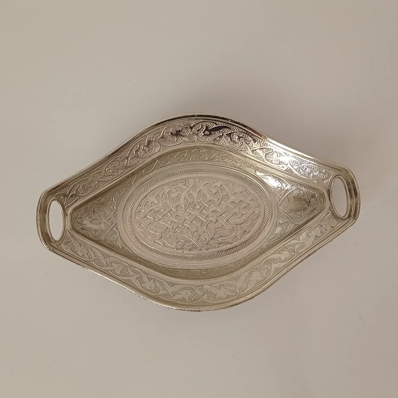 حلوا خوری طرحدار نقره ای رنگ نانو شده