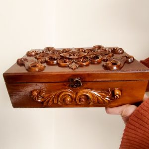 جعبه چوبی پذیرایی و تی بگ (طرح برجسته لوکس تیبگ و تنقلات- ظرف پذیرایی) مدل شاهزاده