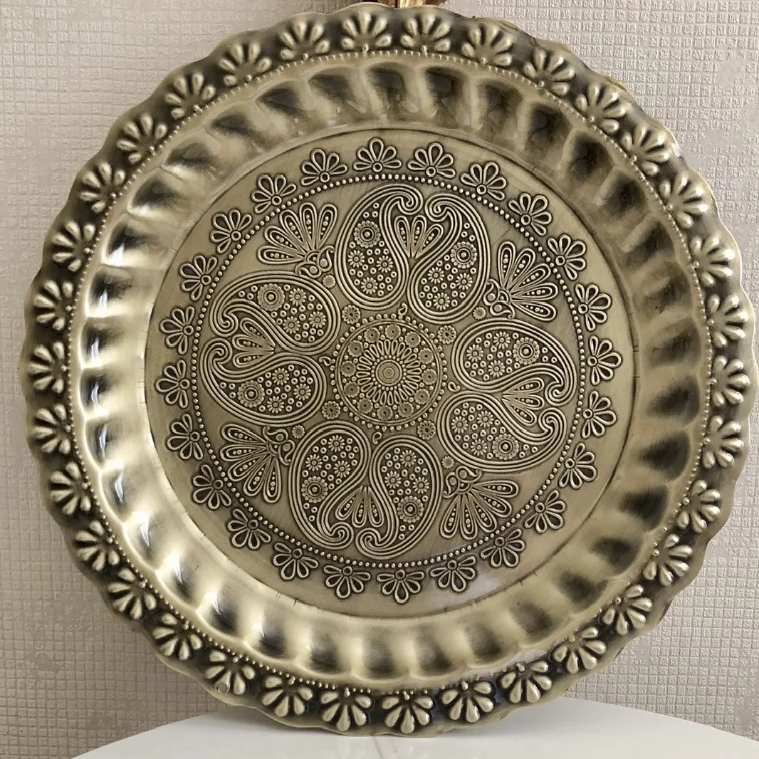 سینی پذیرایی تک نفره فلزی گرد قطر 34 سانتی متر